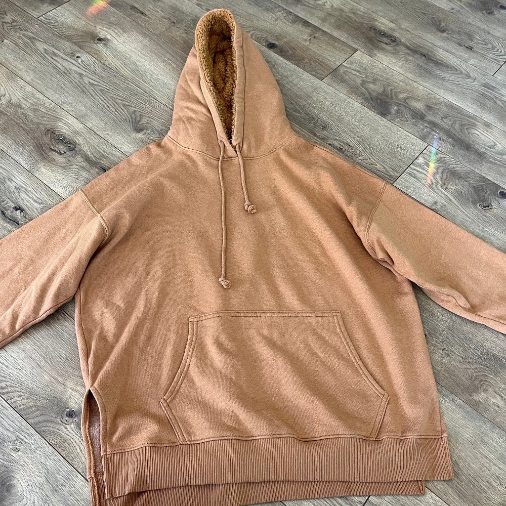 american eagle, small, caramel